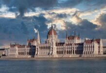 2645 milliárd közpénz tőkealapokban: a Transparency jelentése