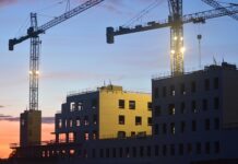 Az egy évvel korábbinál 0,4 százalékkal kisebb, az előző hónaphoz képest 4,9 százalékkal nagyobb volt az építőipari termelés februárban