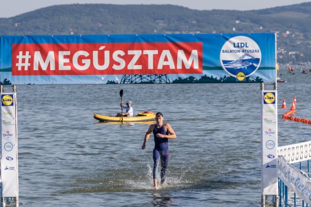 balaton átuszás